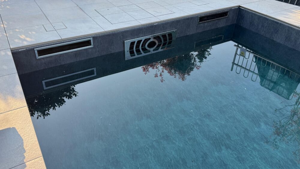 Nuoto controcorrente per piscina