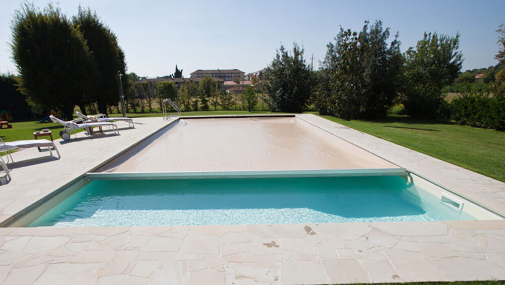 Coperture di sicurezza per piscine: guida alla scelta